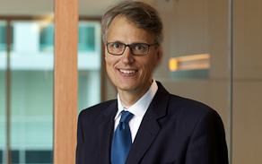 Rechtsanwalt Dr. Karsten Königer, Dipl.-Phys. Rechtsanwalt Dr. Karsten Königer, Dipl.-Phys.
